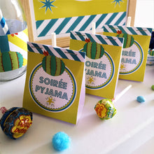Soirée pyjama kit à imprimer bleu vert garçon déco invitation ballotins sucettes animation bar à bonbons tête de coucou